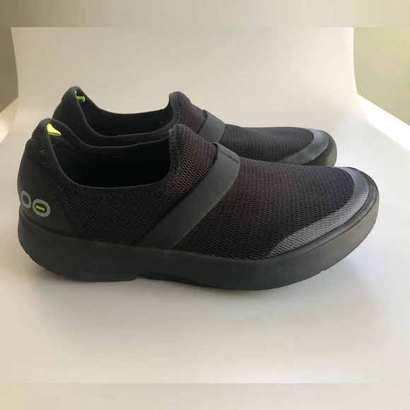 OOFOS | Shoes | Oofos Oomg Low Shoes Slip On Black  display picture 2